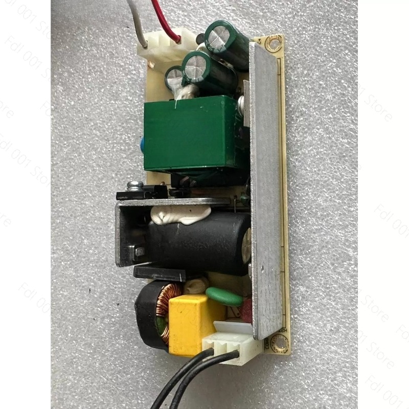 Disassemble used VCT60US12 12V - Ac Power Supply recension och pris